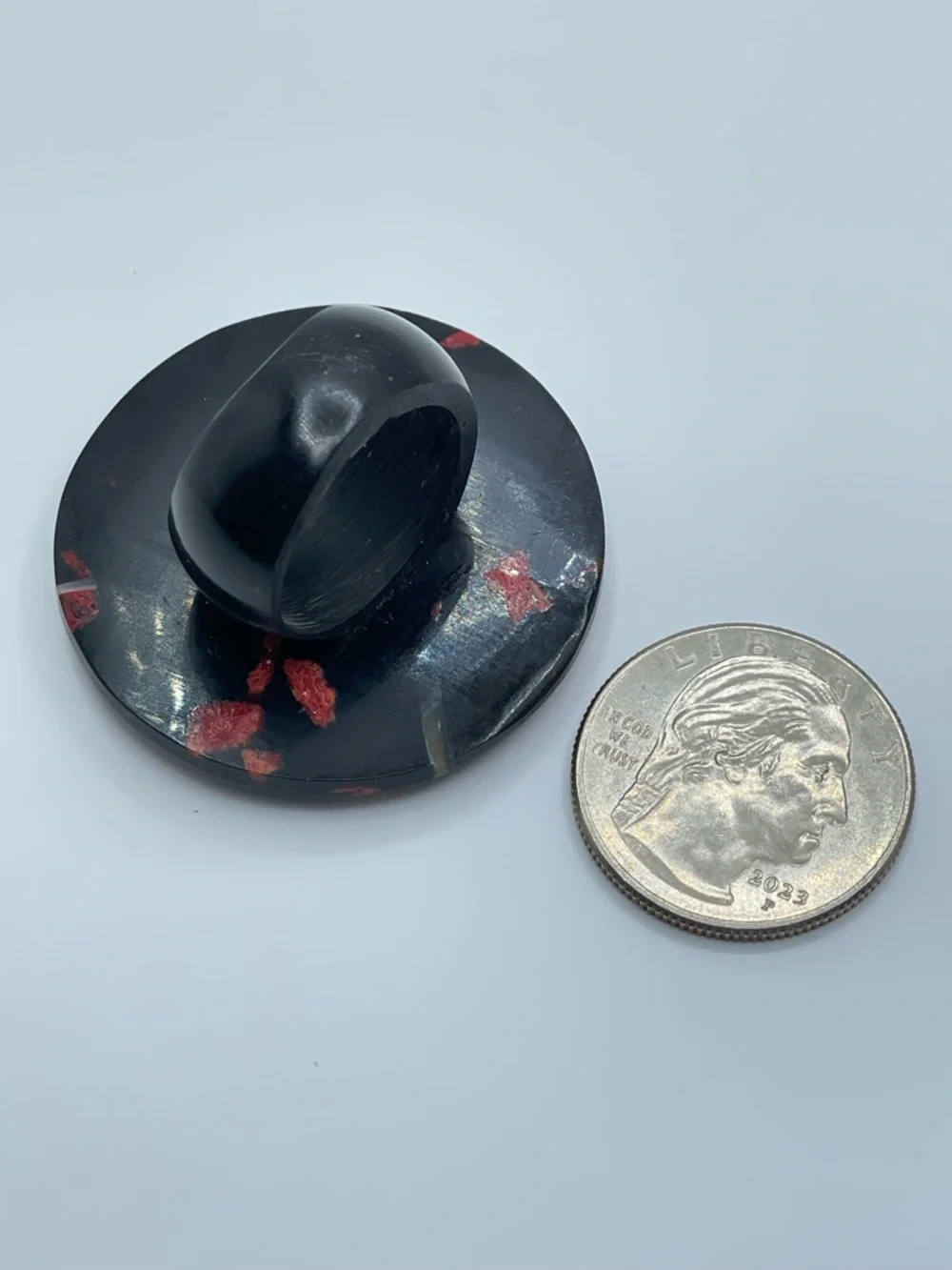 Vintage Wood Abalone Shell Red Coral Inlay Statement Ring Sz 7
